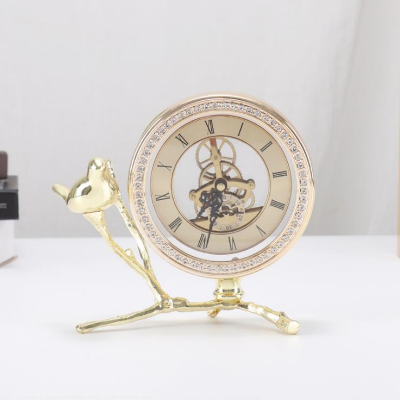 Factory direct sell European style clock retro creativo desk clock metal Bird Clock home decoration wall clock pendants